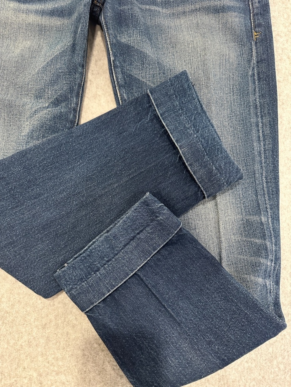 Frame Denim Le Grand Garçon Cuffed Cropped Straight-Leg Jeans - Picture 7 of 13